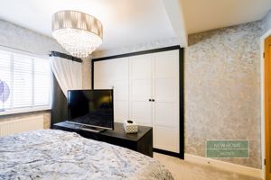 Photo 16- click for photo gallery